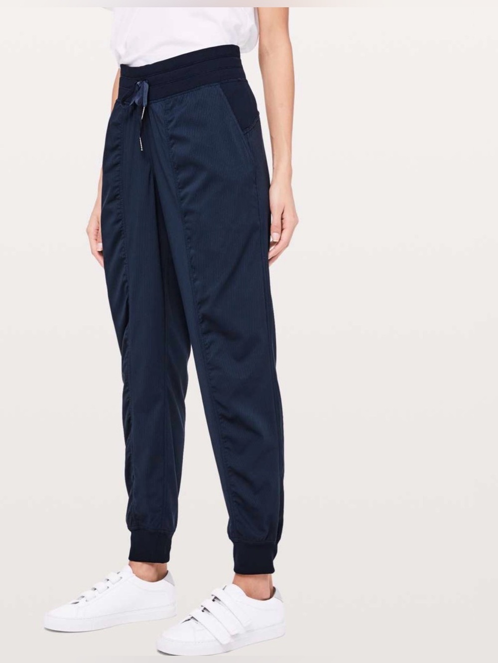 Lululemon - Dance Studio Jogger *29"